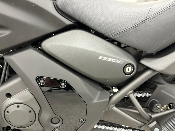 2025 Kawasaki VULCAN S Black