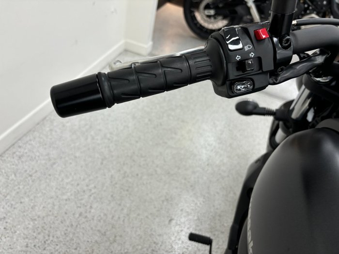 2025 Kawasaki VULCAN S Black