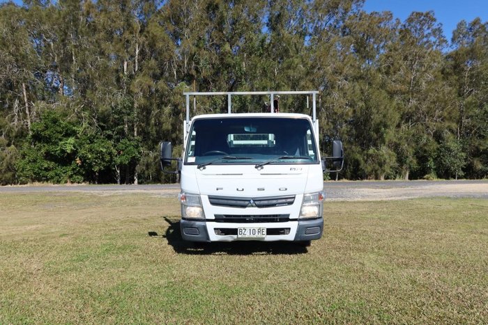 2013 Fuso Canter 815