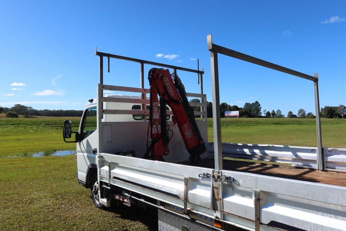2013 Fuso Canter 815
