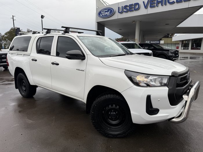2021 Toyota Hilux