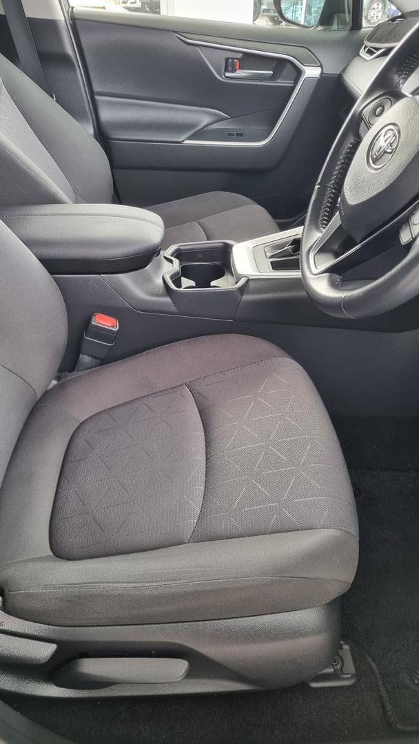 2020 Toyota RAV4 GXL