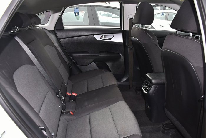 2022 Kia Cerato S