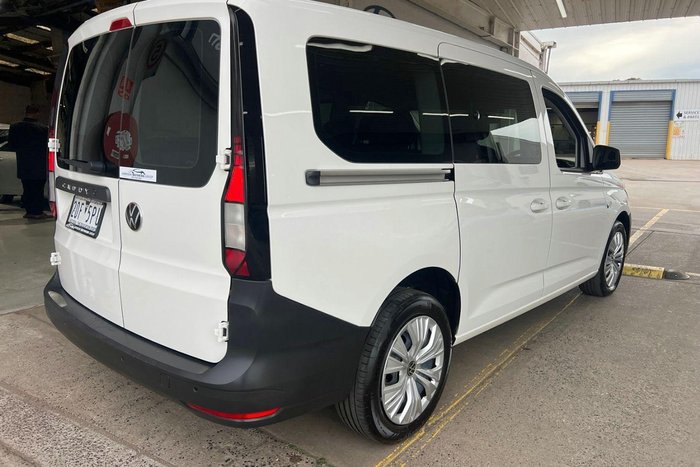 2022 Volkswagen Caddy TSI220