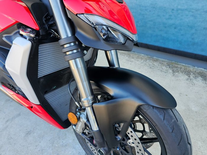 2024 DUCATI STREETFIGHTER V2 Red