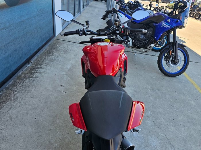 2024 DUCATI STREETFIGHTER V2 Red
