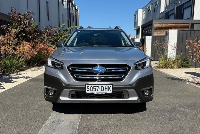 2025 Subaru Outback AWD Touring XT