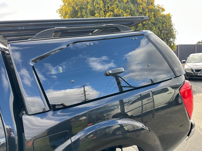 2015 Nissan Navara ST D23 4X4 Dual Range Cosmic Black