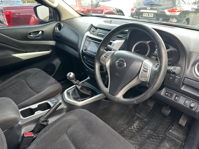 2015 Nissan Navara ST D23 4X4 Dual Range Cosmic Black