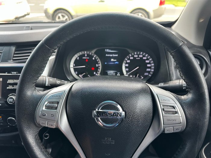 2015 Nissan Navara ST D23 4X4 Dual Range Cosmic Black