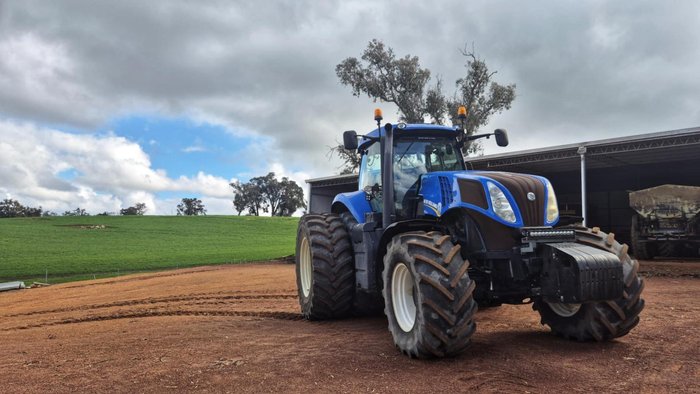 2013 New Holland T8.360