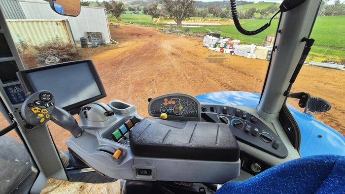 2013 New Holland T8.360