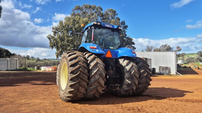 2013 New Holland T8.360