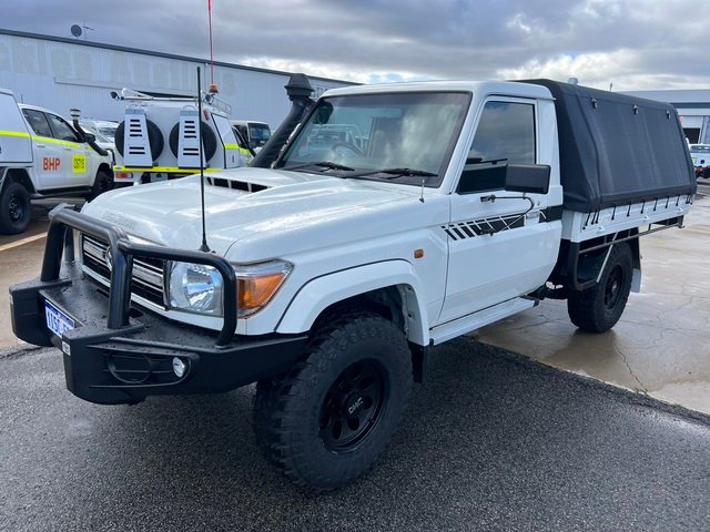 2022 Toyota Landcruiser Military