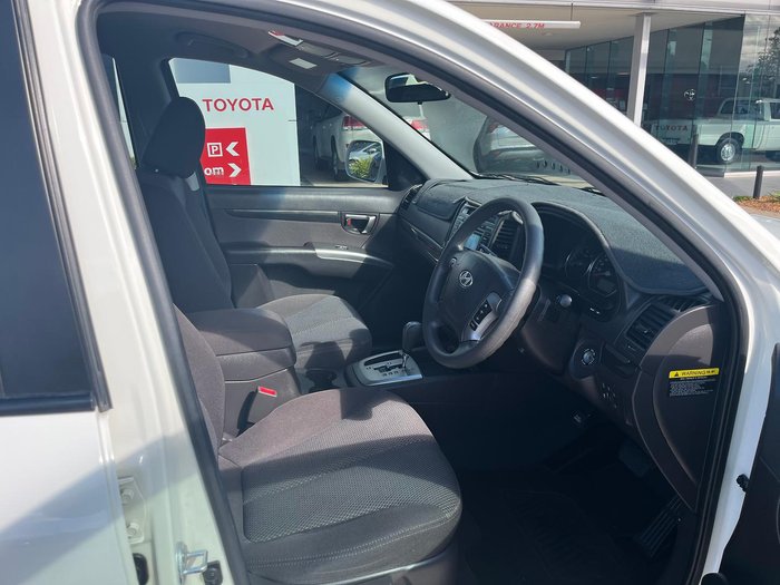 2011 Hyundai Santa Fe SLX CM MY11 4X4 On Demand Vanilla White