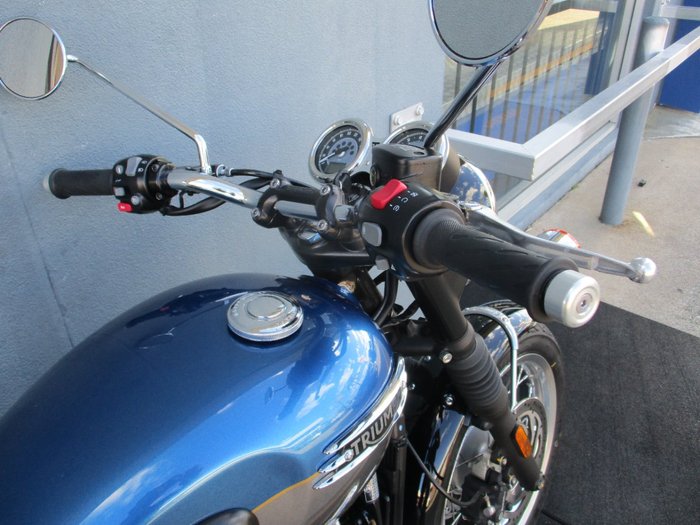 2022 Triumph BONNEVILLE T120 BLUE