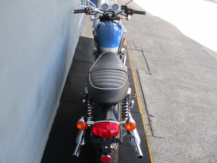 2022 Triumph BONNEVILLE T120 BLUE
