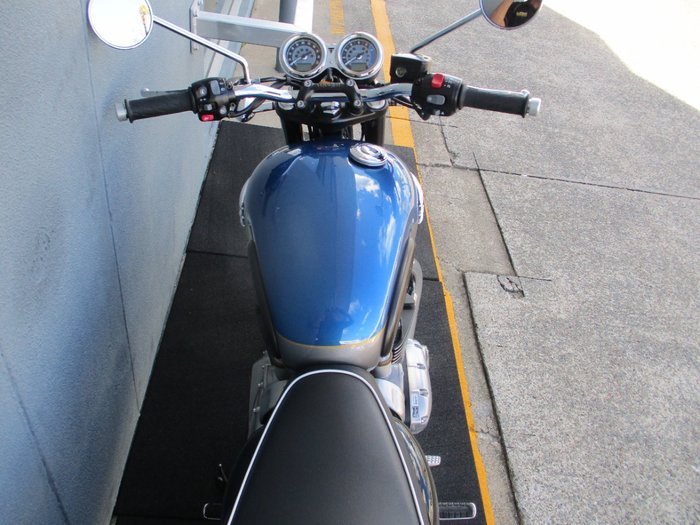 2022 Triumph BONNEVILLE T120 BLUE