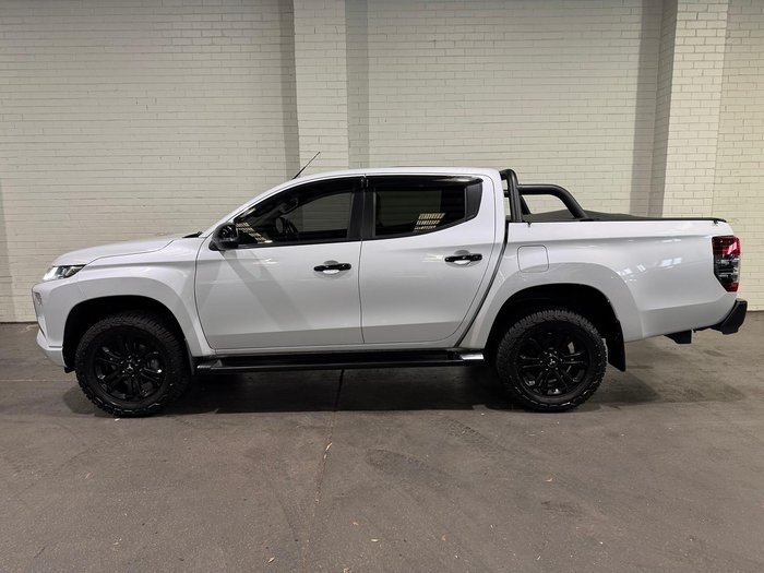 2022 Mitsubishi Triton GSR MR MY22 4X4 Dual Range White Diamond with Black Roof