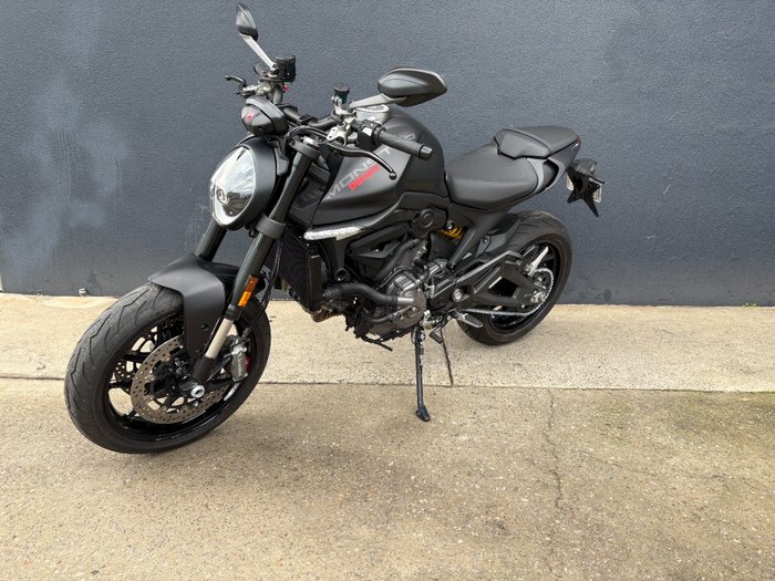 2023 DUCATI MONSTER + BLACK