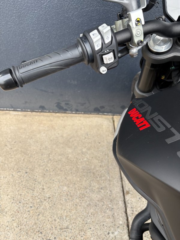 2023 DUCATI MONSTER + BLACK
