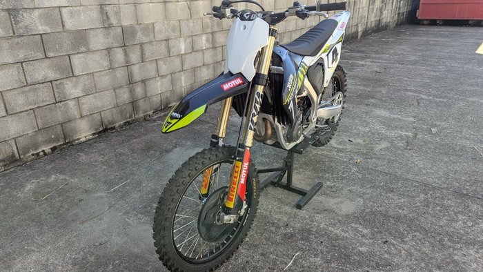 2024 Triumph TF 250-X Black