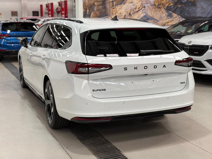 2025 SKODA Superb 195TSI Sportline