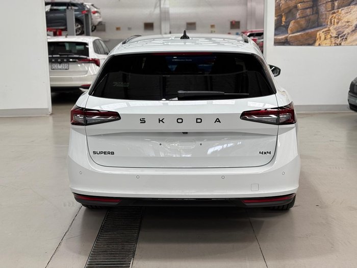 2025 SKODA Superb 195TSI Sportline