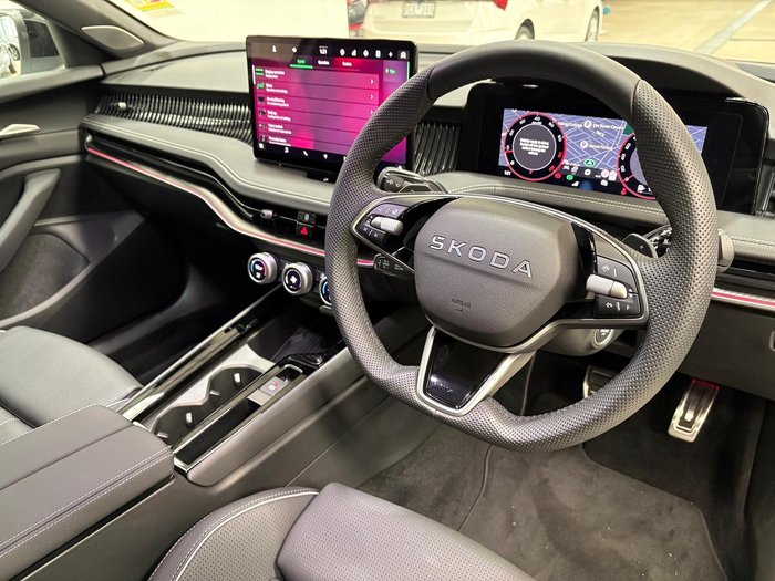 2025 SKODA Superb 195TSI Sportline