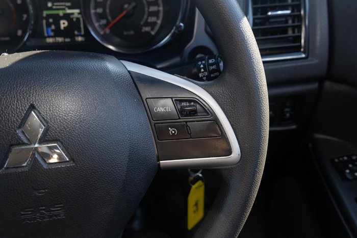 2022 Mitsubishi ASX ES