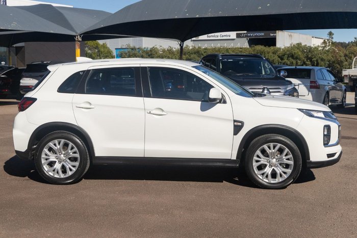 2022 Mitsubishi ASX ES
