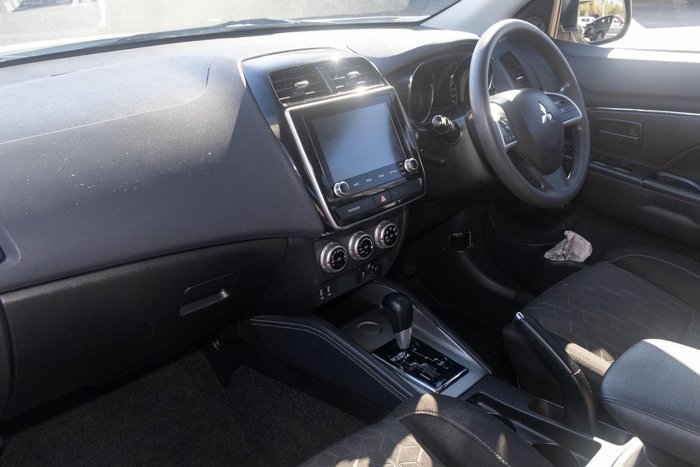 2022 Mitsubishi ASX ES