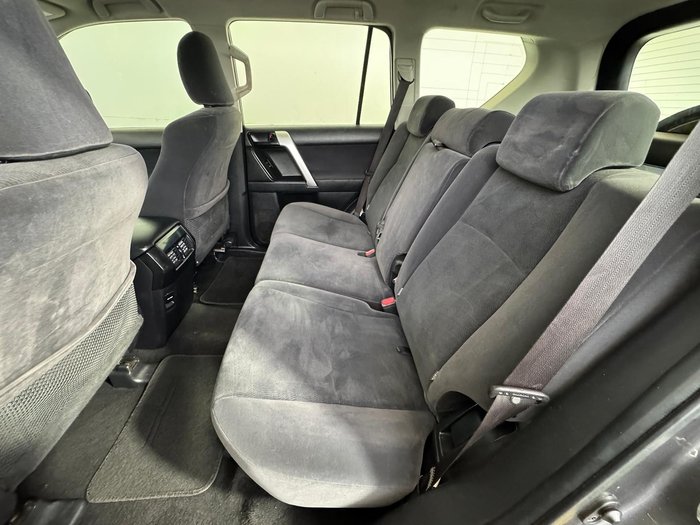 2017 Toyota Landcruiser Prado GX