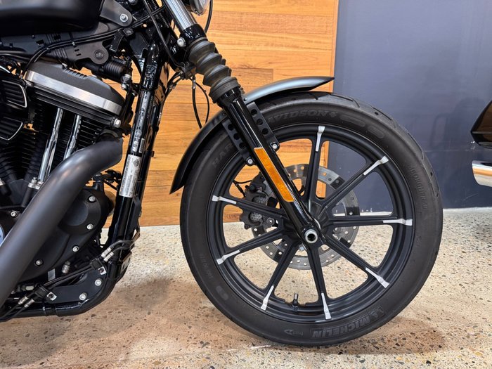 2017 Harley-davidson XL883 IRON 883 Black