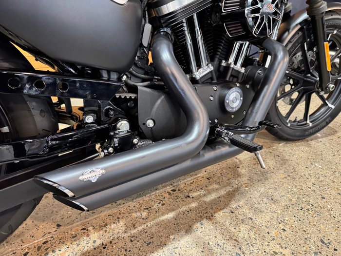 2017 Harley-davidson XL883 IRON 883 Black