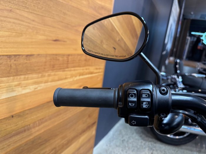 2017 Harley-davidson XL883 IRON 883 Black