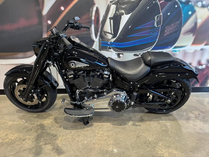 2025 Harley-Davidson Fat Boy 117 (FLFB) Softail Black