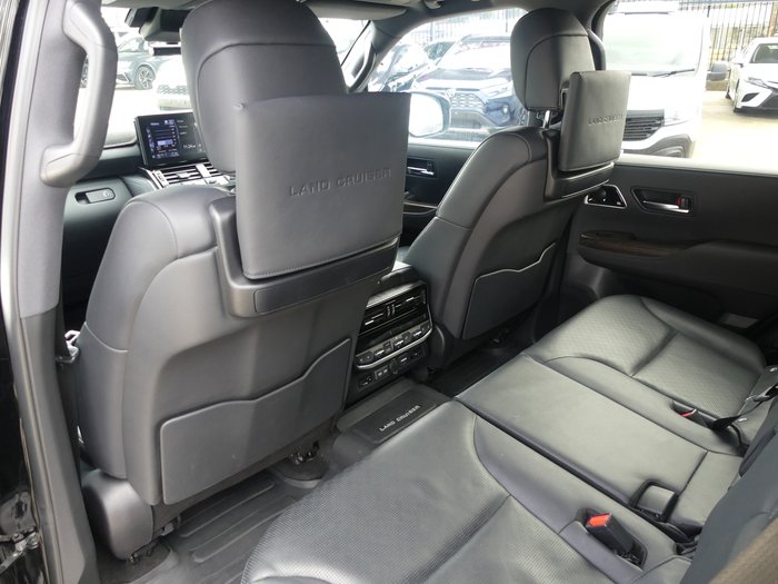 2021 Toyota Landcruiser