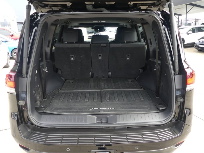 2021 Toyota Landcruiser