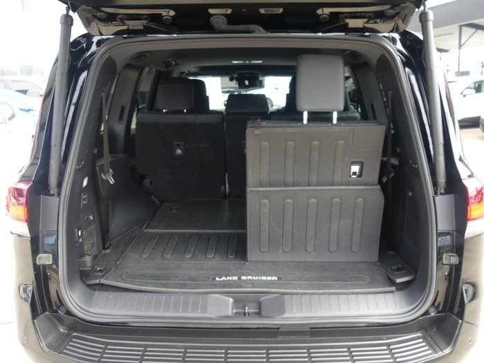 2021 Toyota Landcruiser