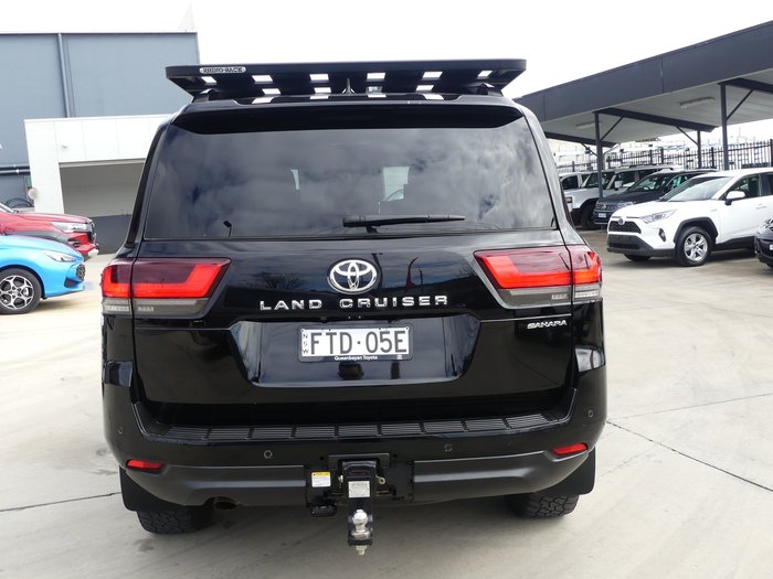 2021 Toyota Landcruiser