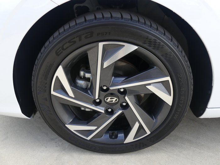 2024 Hyundai i30