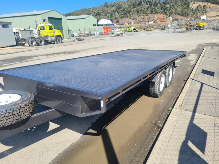 2024 McNeill 6M By 2.5M Flat Deck