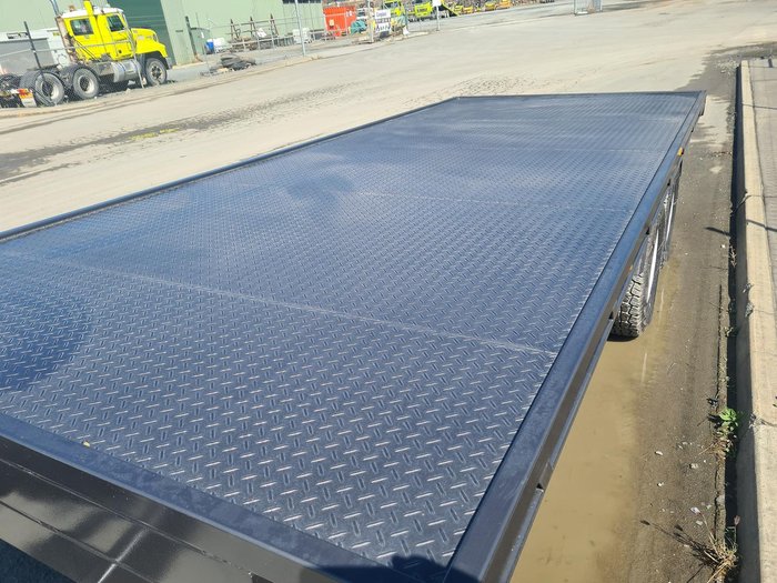 2024 McNeill 6M By 2.5M Flat Deck
