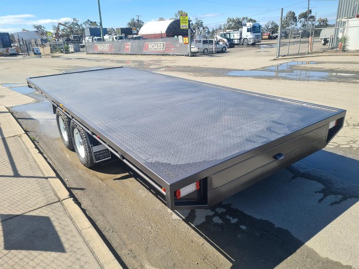 2024 McNeill 6M By 2.5M Flat Deck