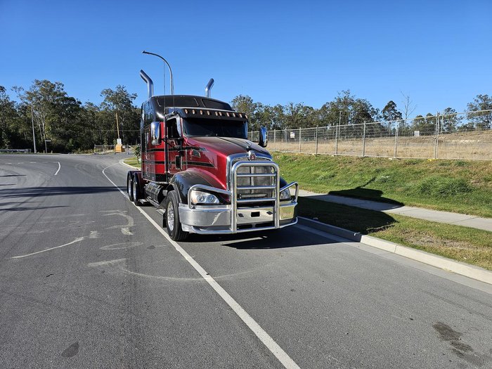 2007 Kenworth T400 Series T404