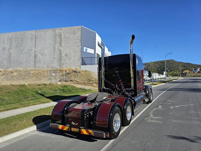 2007 Kenworth T400 Series T404