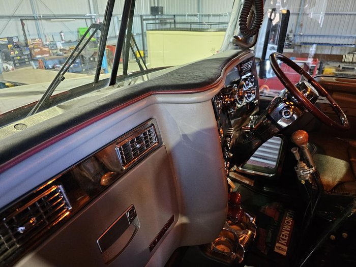 2007 Kenworth T400 Series T404