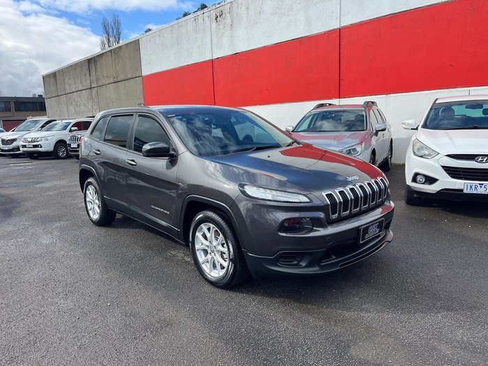 2014 Jeep Cherokee Sport