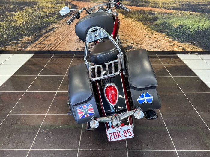 2016 Triumph THUNDERBIRD LT BLACK